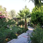 Gorkem & Oda ve Kahvaltı Ölüdeniz