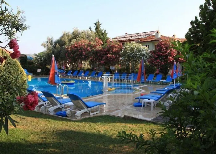 Gorkem & 3* オルデニズ